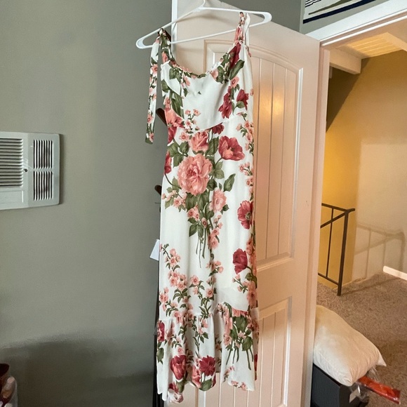 Reformation Nikita Dress - Picture 1 of 4